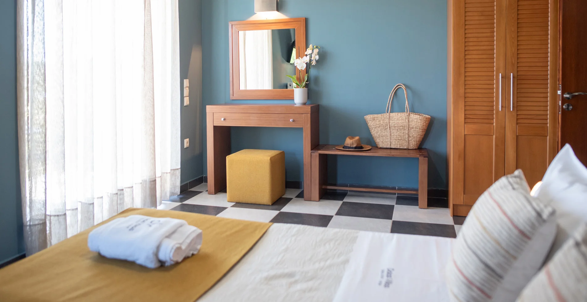 Comfortable double bedroom at Villa Skala Mare